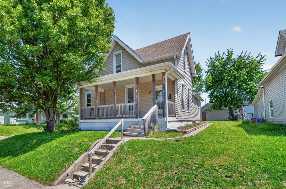 91 4th Avenue Beech Grove, IN 46107