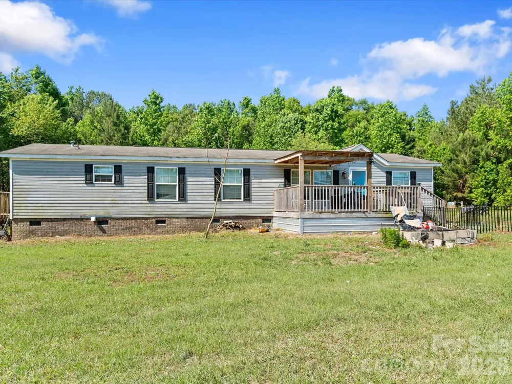292 Longhorn Lane Cheraw, SC 29520