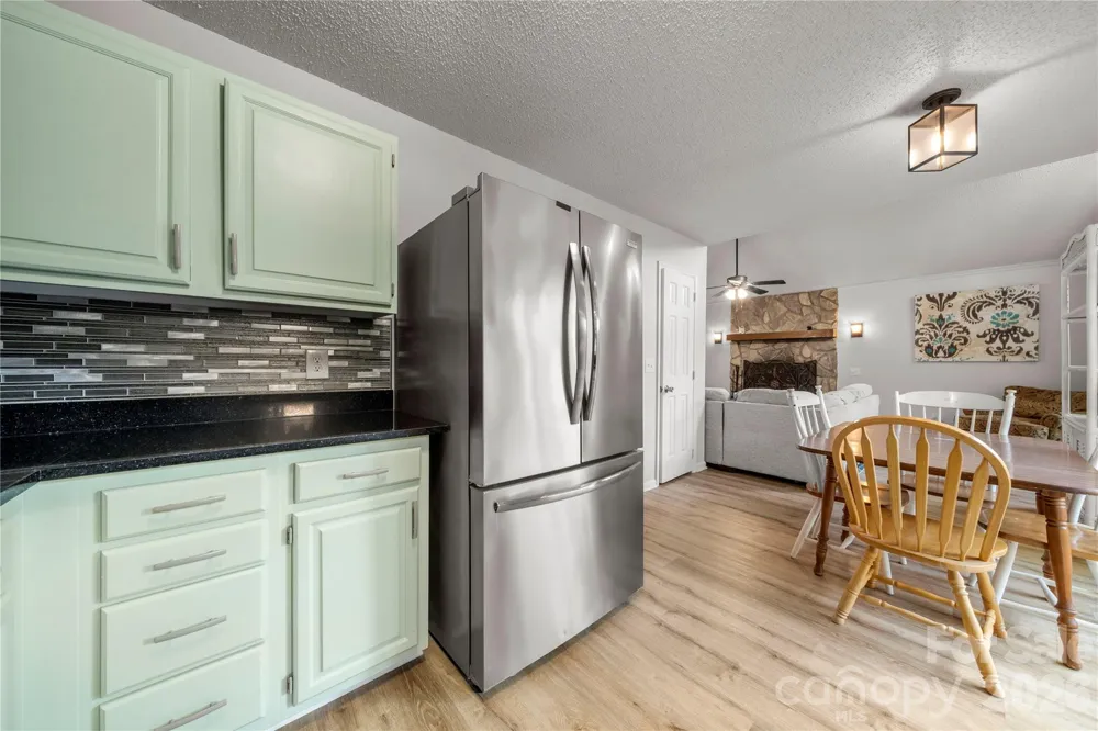 3072 Point Clear Drive Tega Cay, SC 29708