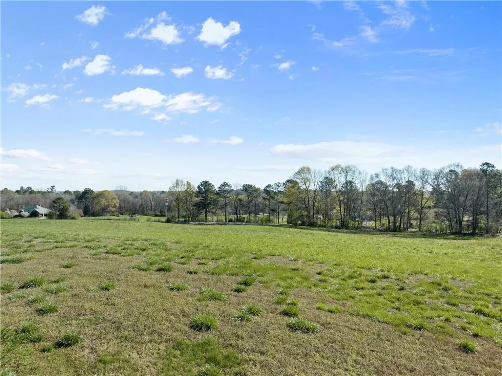 95 farmers academy Road Martin, GA 30557