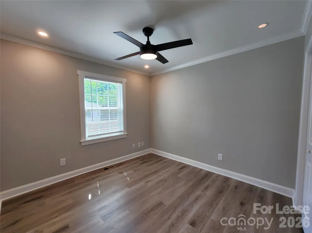 411 W 6th Avenue #A Gastonia, NC 28052