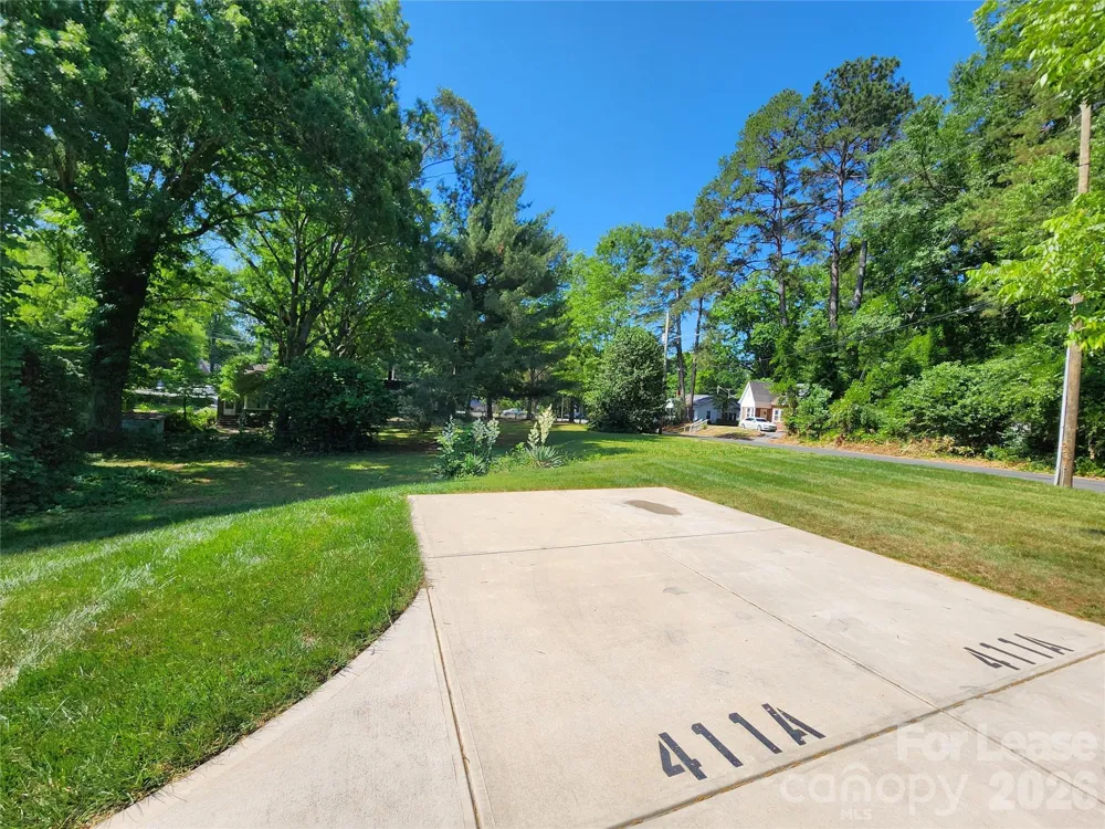 411 W 6th Avenue #A Gastonia, NC 28052