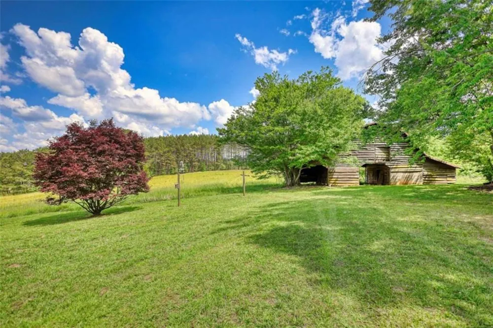 2643 Macedonia Road Franklin, GA 30217