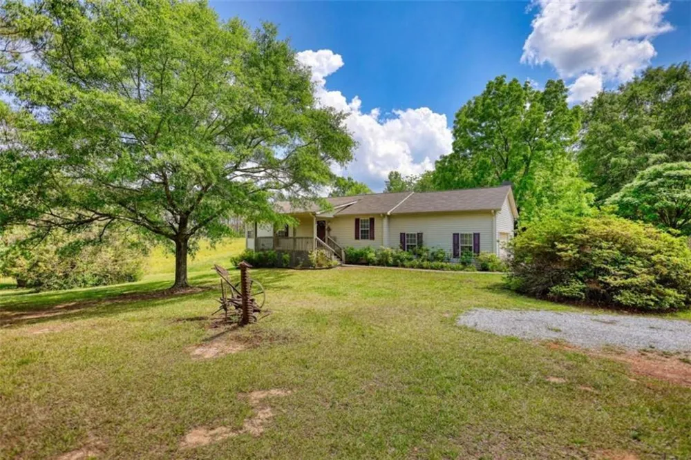 2643 Macedonia Road Franklin, GA 30217