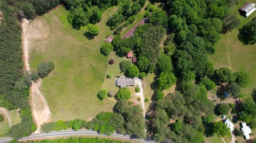 2643 Macedonia Road Franklin, GA 30217