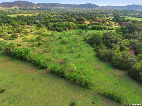 25.528 ACRES Ratcliffe Ranch
