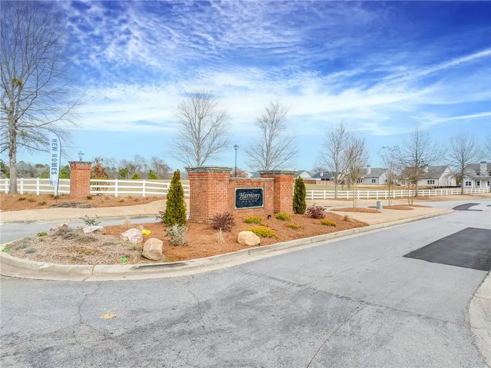 118 Harmony Farms Orchard Eatonton, GA 31024
