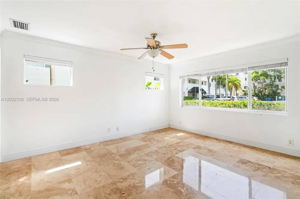 2881 NE 32nd St #111 Fort Lauderdale, FL 33306