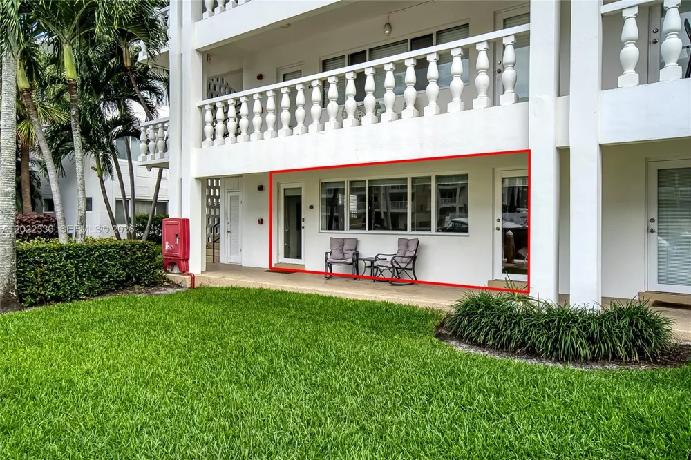 2881 NE 32nd St #111 Fort Lauderdale, FL 33306