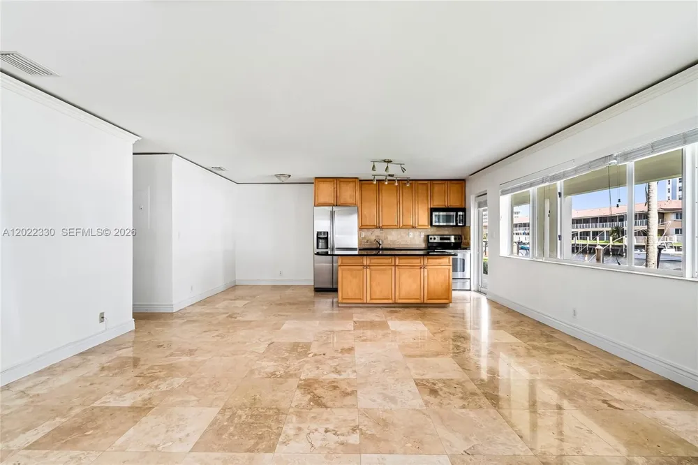 2881 NE 32nd St #111 Fort Lauderdale, FL 33306