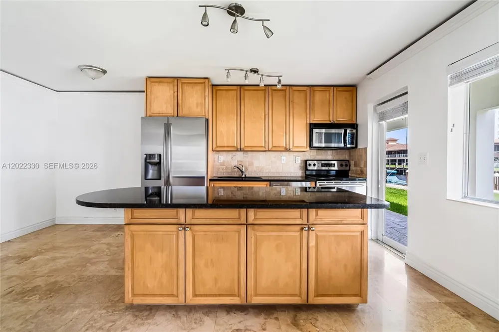 2881 NE 32nd St #111 Fort Lauderdale, FL 33306