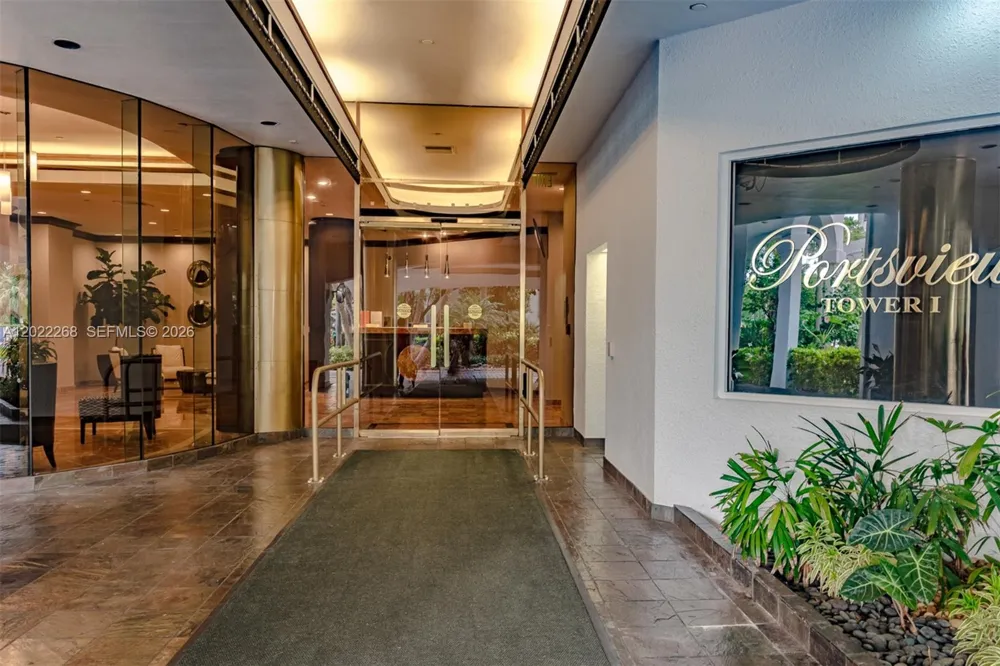 3610 Yacht Club Dr #511 Aventura, FL 33180