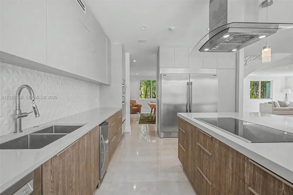 5790 SW 96th St Pinecrest, FL 33156