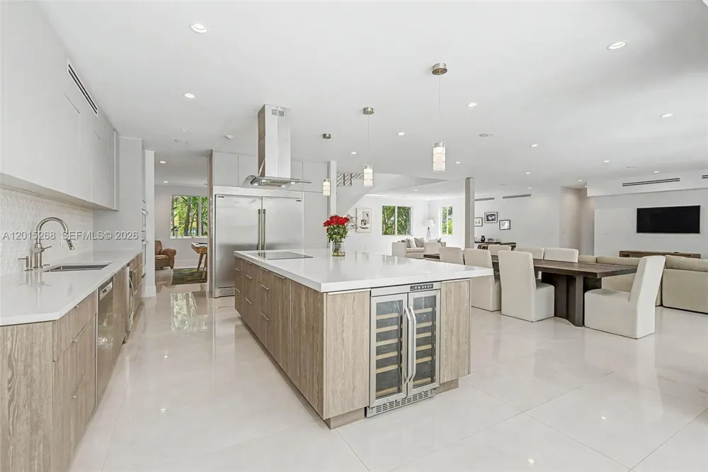 5790 SW 96th St Pinecrest, FL 33156