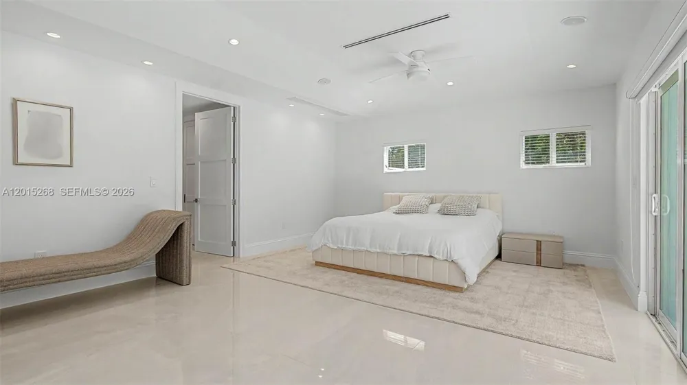 5790 SW 96th St Pinecrest, FL 33156