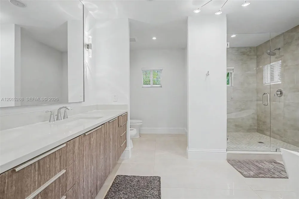 5790 SW 96th St Pinecrest, FL 33156