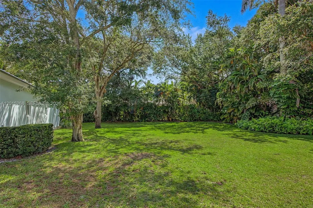 5790 SW 96th St Pinecrest, FL 33156
