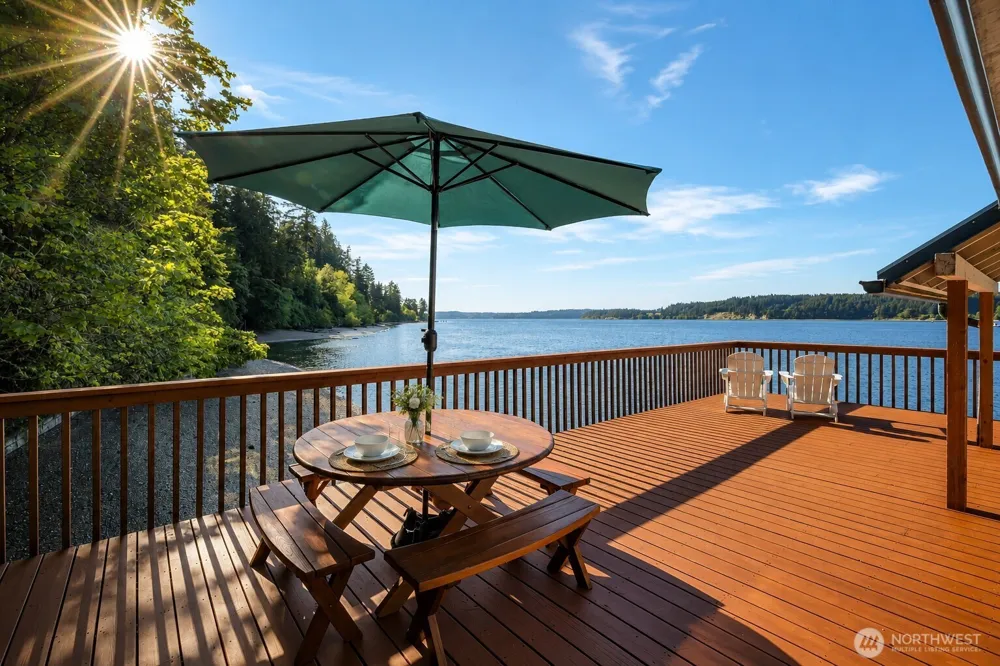 11901 Larson Road Anderson Island, WA 98303