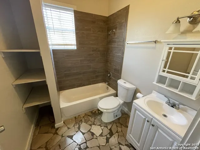 102 BAILEY AVE Unit 1 San Antonio, TX 78210