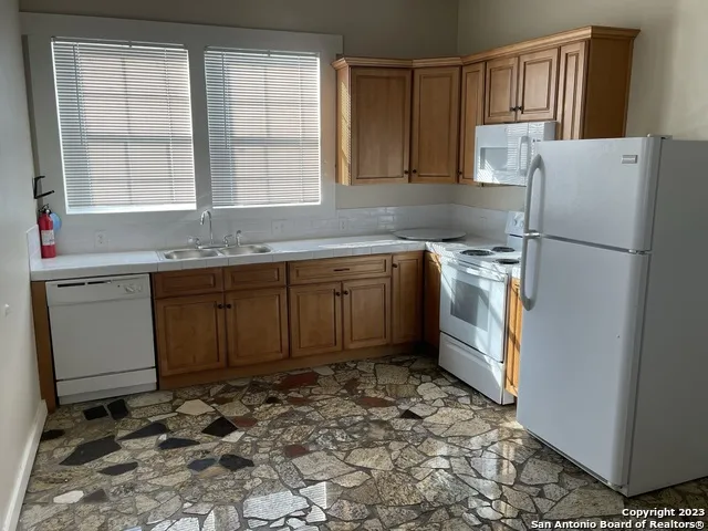 102 BAILEY AVE Unit 1 San Antonio, TX 78210