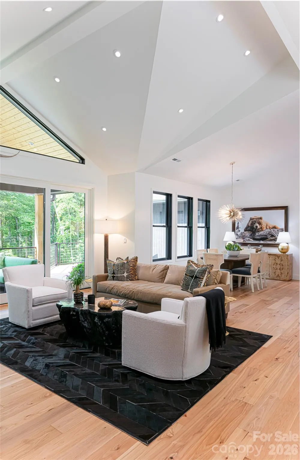 27 Tommy Ray Ridge Weaverville, NC 28787