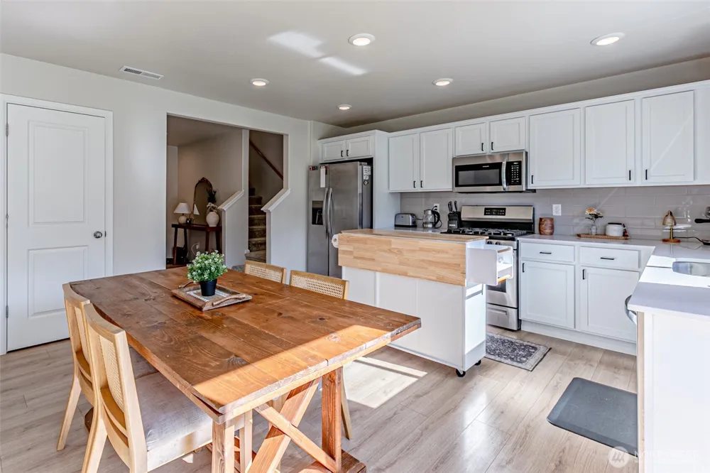 19904 135th Avenue E Graham, WA 98338