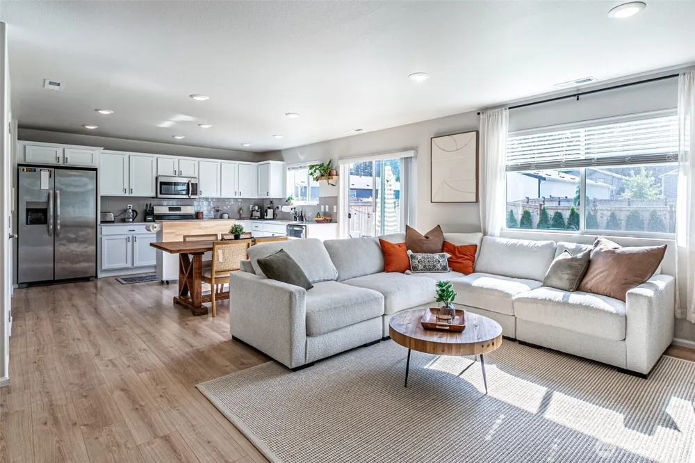 19904 135th Avenue E Graham, WA 98338
