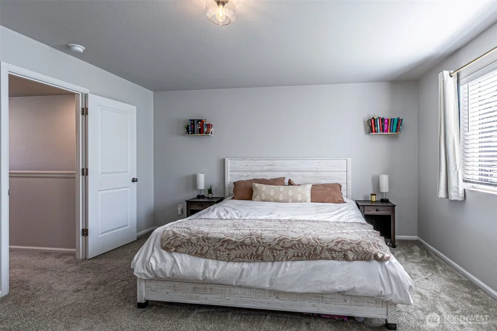 19904 135th Avenue E Graham, WA 98338