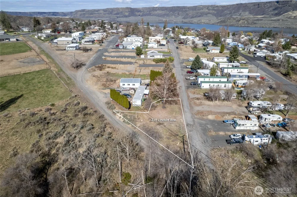 239 Lincoln Avenue Electric City, WA 99123