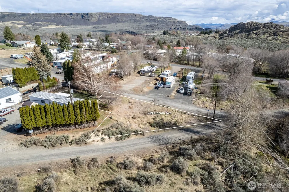 239 Lincoln Avenue Electric City, WA 99123