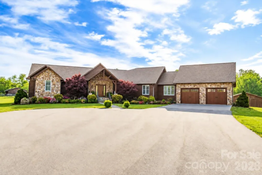 1083 Union Community Road Thurmond, NC 28683