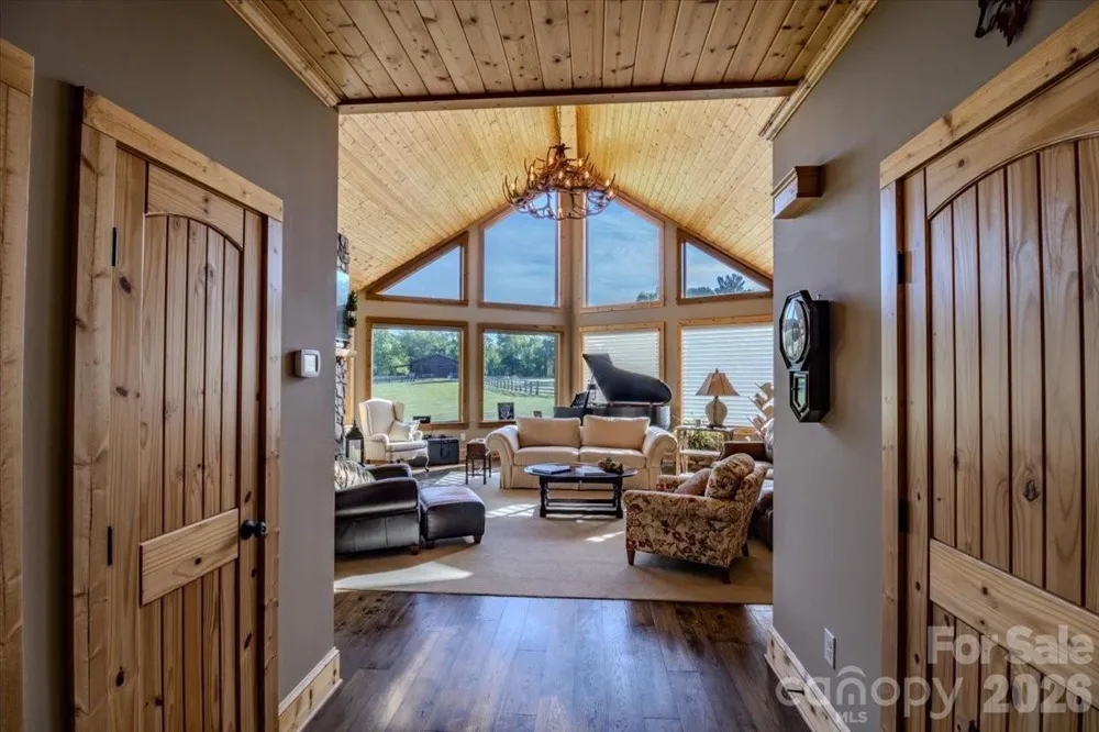1083 Union Community Road Thurmond, NC 28683