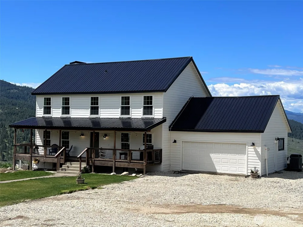 212 Nine Mile Road Oroville, WA 98844