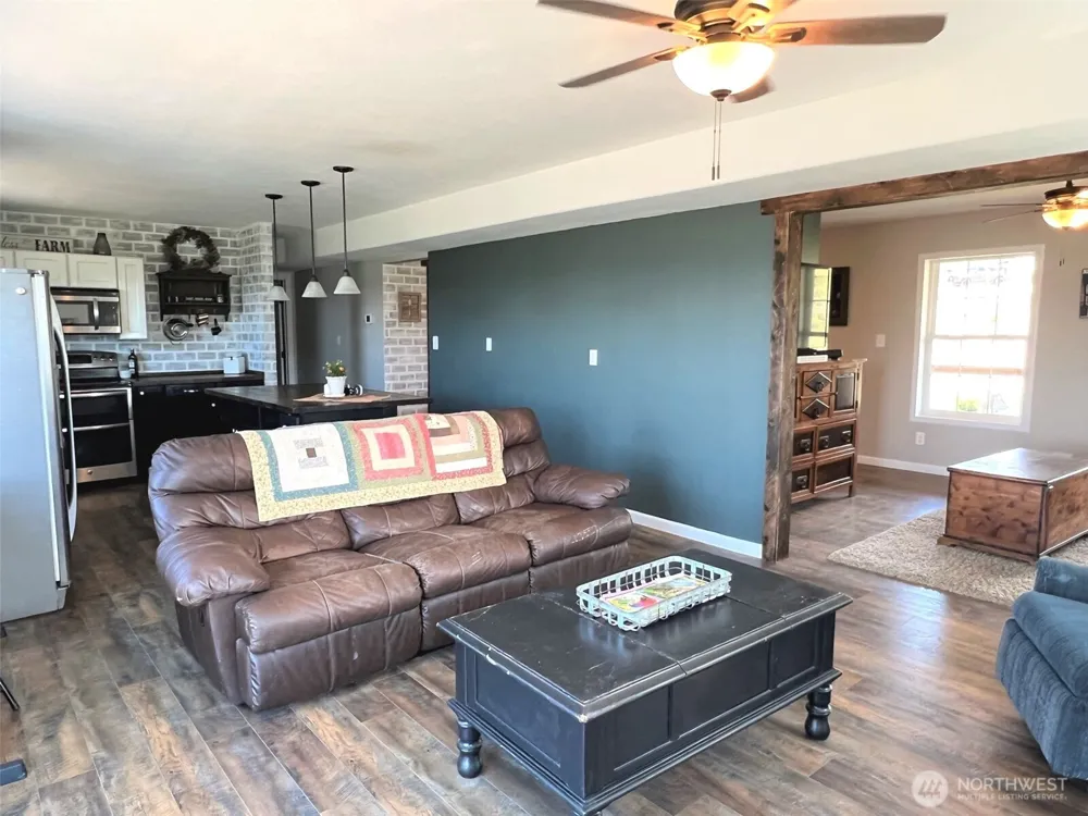 212 Nine Mile Road Oroville, WA 98844