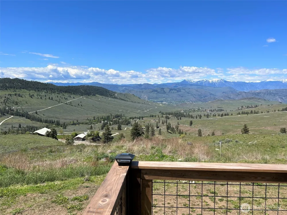 212 Nine Mile Road Oroville, WA 98844
