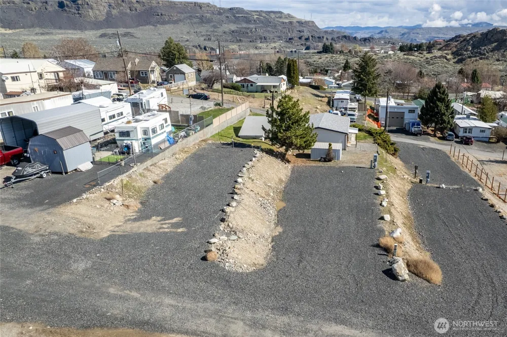224 Jackson Avenue Electric City, WA 99123
