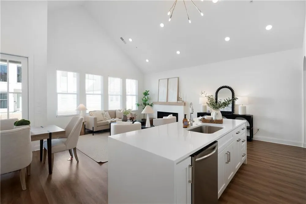 308 Chardonnay Way Woodstock, GA 30188