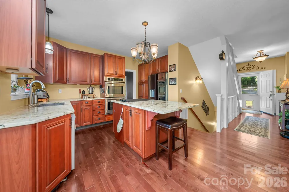 350 Vista Point Drive Weaverville, NC 28787
