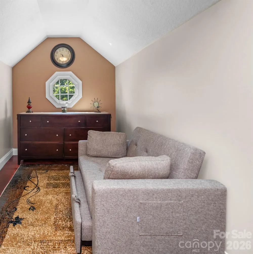 350 Vista Point Drive Weaverville, NC 28787