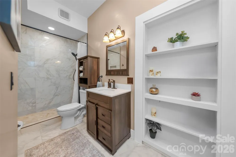 350 Vista Point Drive Weaverville, NC 28787