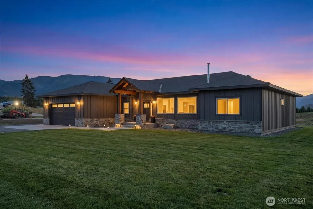 110 Slide View Lane Manson, WA 98831
