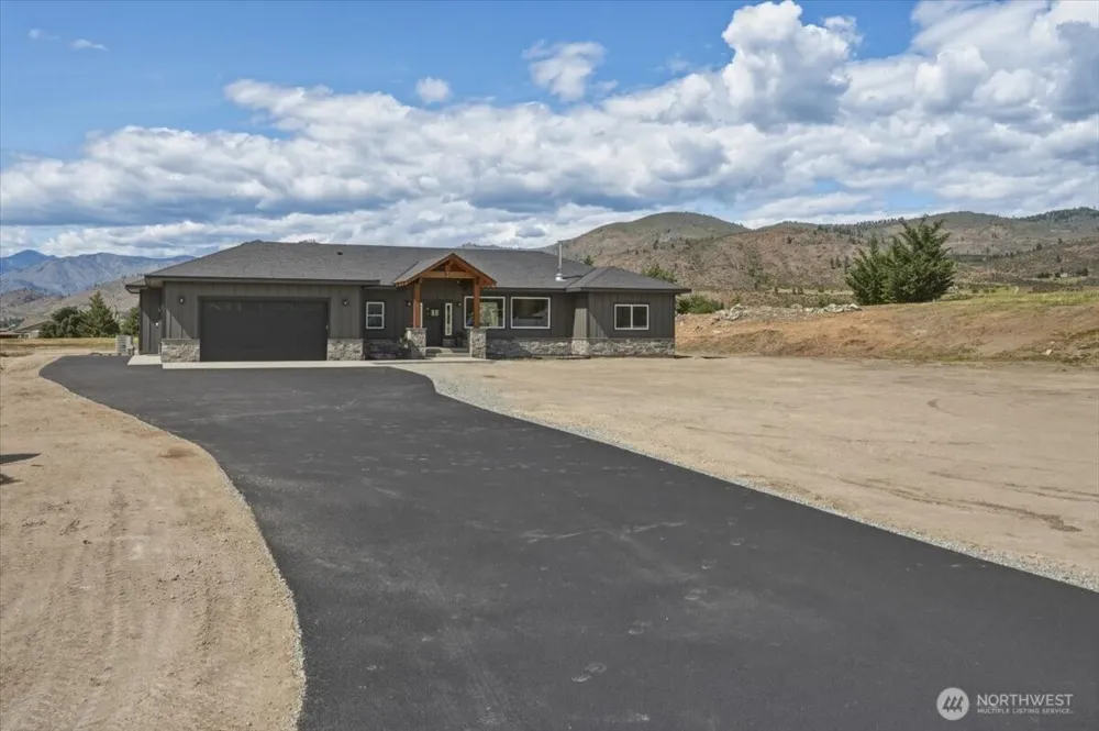 110 Slide View Lane Manson, WA 98831