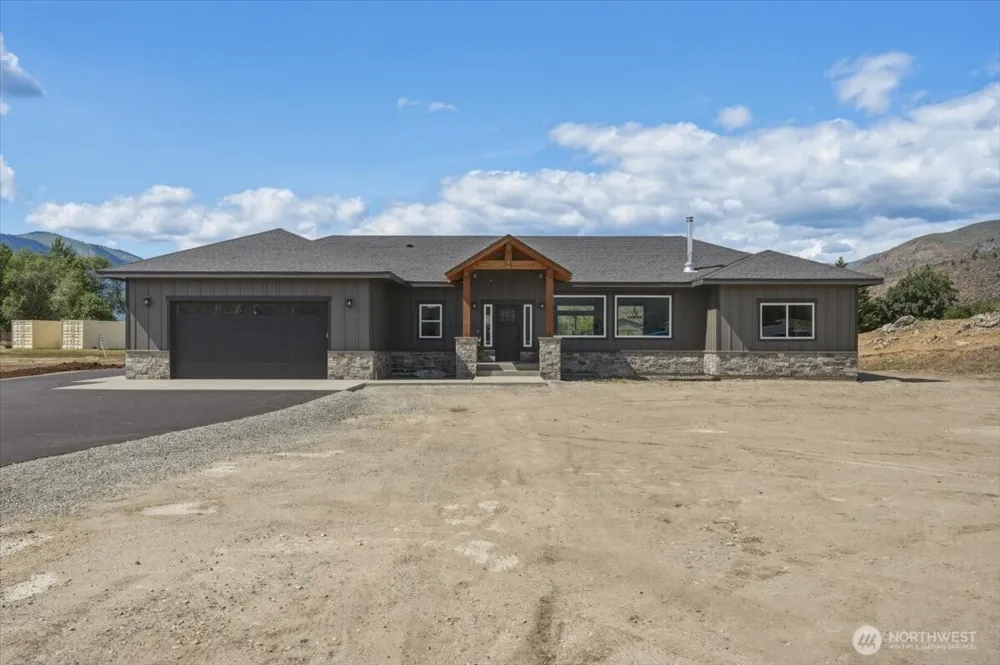 110 Slide View Lane Manson, WA 98831