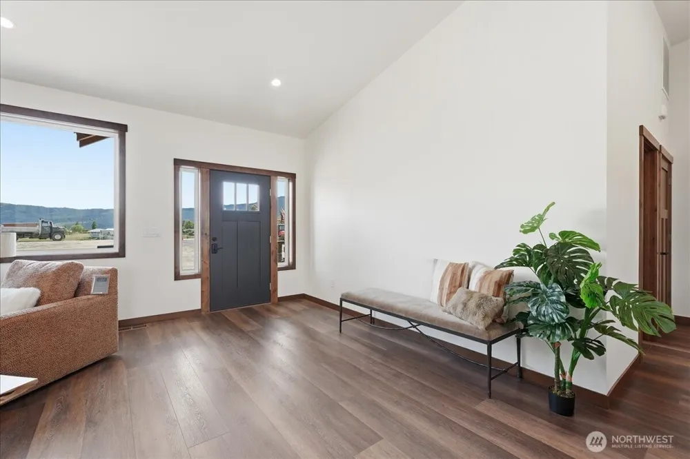 110 Slide View Lane Manson, WA 98831