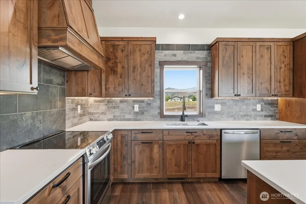110 Slide View Lane Manson, WA 98831