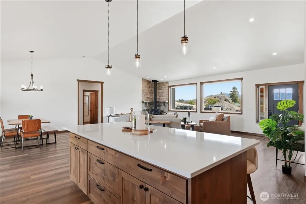 110 Slide View Lane Manson, WA 98831