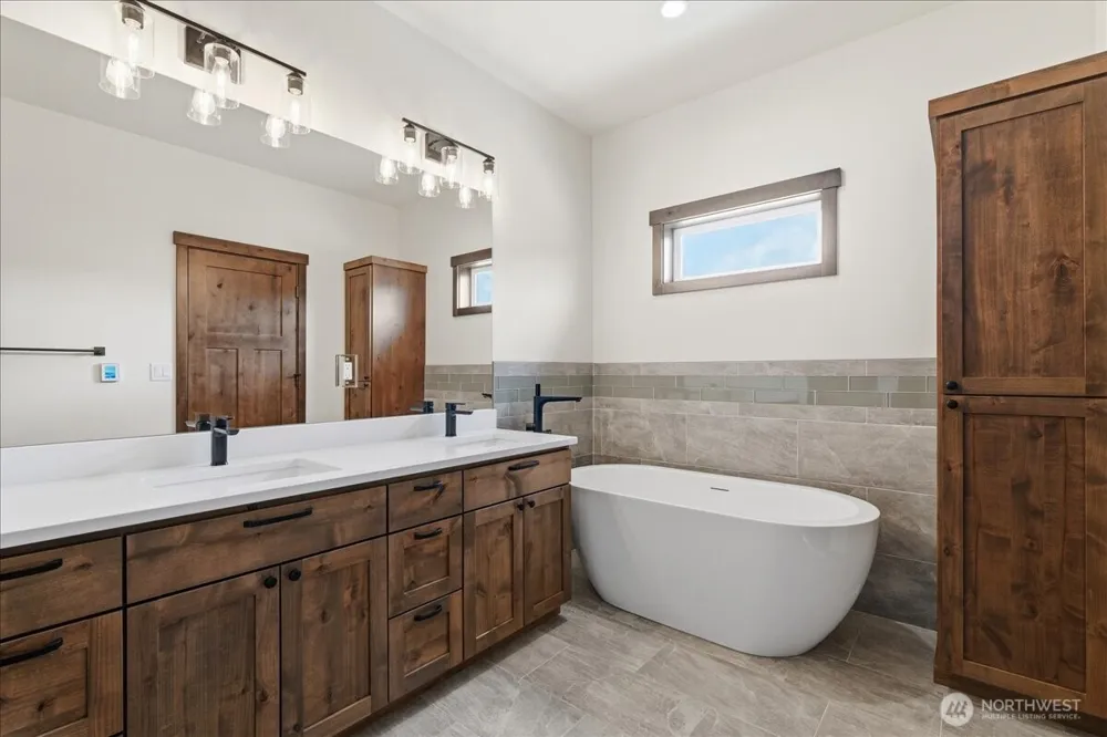 110 Slide View Lane Manson, WA 98831