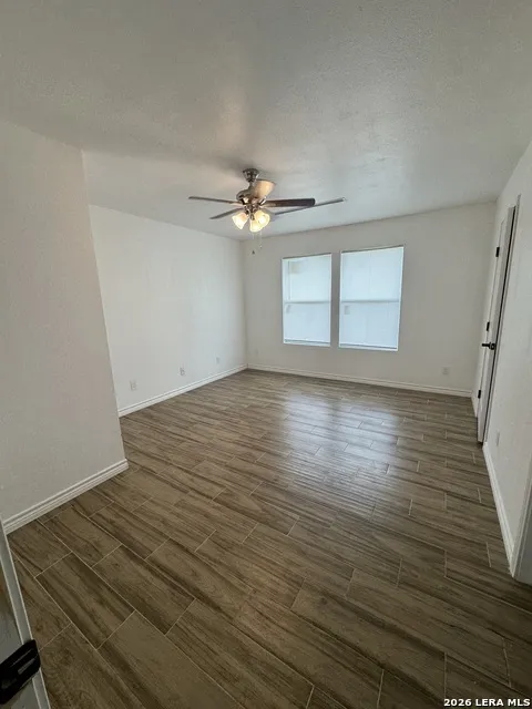 703 3RD ST Unit B Carrizo Springs, TX 78834