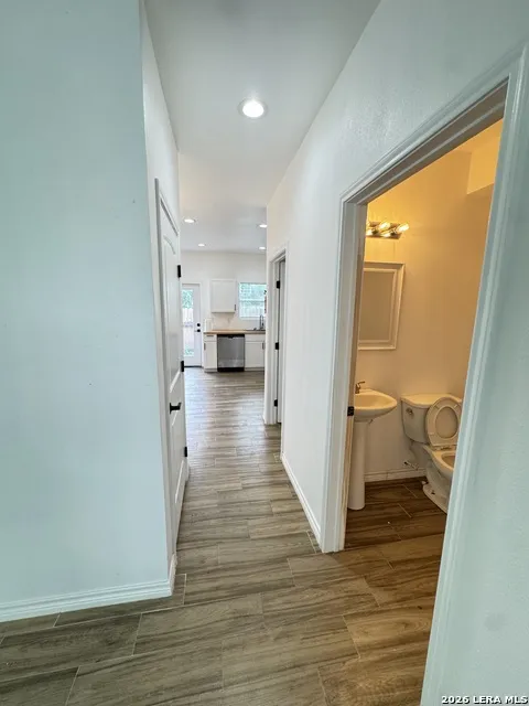 703 3RD ST Unit B Carrizo Springs, TX 78834
