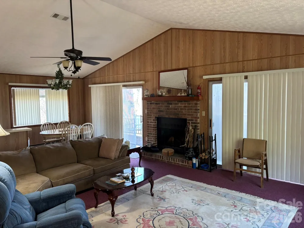 120 Kimberly Drive Bryson City, NC 28713